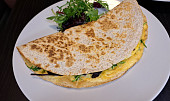 Tortilla plněná špenátem