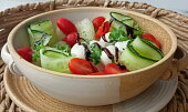 Salát s mozzarellou od Stakul