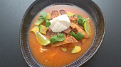 Pikantní aztécká polévka - Sopa azteca