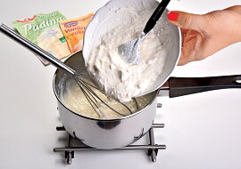Piňa Colada koláč s pudinkovým krémem