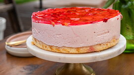 Jahodový smetanový dort (mousse)