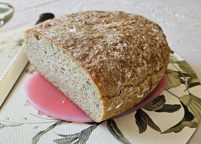 Rychlý chléb z formy (bez hnětení)