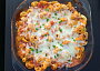 Tortellini zapečené v rajčatové omáčce