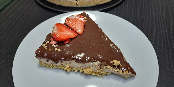 Čokoládovo-jahodový cheesecake