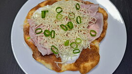 Odlehčenější langoše z horkovzdušné fritézy