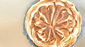 Francouzský citronový koláč se sněhem - Tarte au citron meringuée (Hotový koláč)