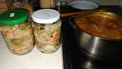 Matjesy ze sírovce, Matjesy a vedle na kari 😋😋😋