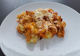 Zapečené kuřecí soté na bramborové kaši