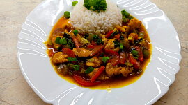 Kuřecí kung-pao po Česku