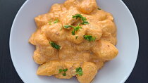 Gnocchi na způsob kuřete na paprice