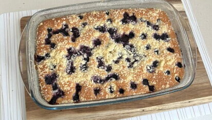 Bublanina - nadýchaná - s jakýmkoli ovocem, Už sem dělal po druhé tento recept a povedl se mi vic nez na poprve. Je opravdu nadychana a moc vynikajici. Jen sem jeste přidal drobenku