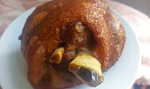 Křupavé koleno z horkovzdušné trouby (Crispy pata)