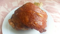 Křupavé koleno z horkovzdušné trouby (Crispy pata)