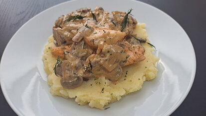 Kuřecí soté s houbovou omáčkou