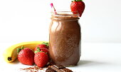 Čokoládové smoothie s jahodami