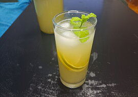 Citrusovo-bazalková limonáda