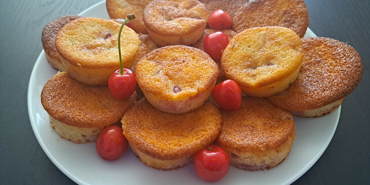 Snadné třešňové muffiny