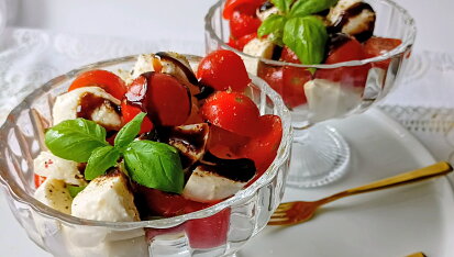 Caprese salát