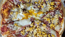 Pizza Bismarck
