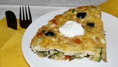 Španělská vaječná tortilla s olivami a sýrem
