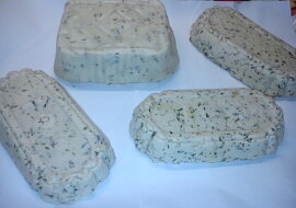 Jednoduchý indický sýr paneer