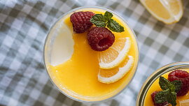 Panna cotta z podmáslí s citronovým krémem podle Míši Landové