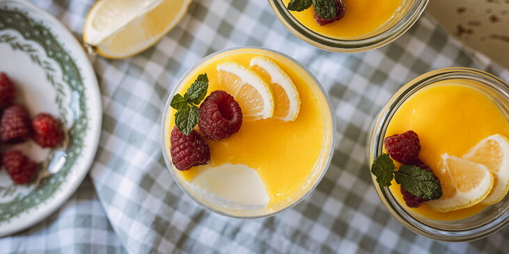 Panna cotta z podmáslí s citronovým krémem podle Míši Landové