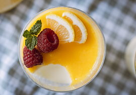 Panna cotta z podmáslí s citronovým krémem podle Míši Landové