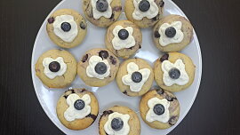 Borůvkové muffiny z kefírového těsta
