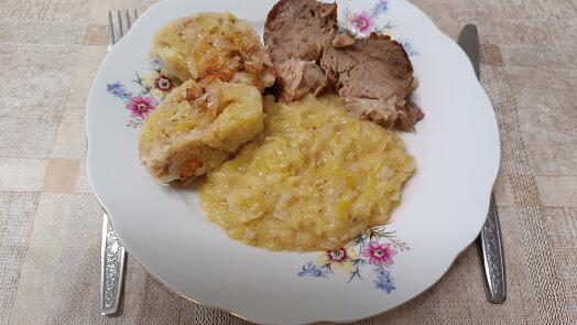 Letní sezemické "vepřo, knedlo, zelo"