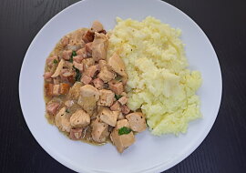 Kuřecí maso na slanině