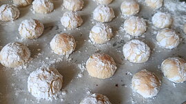 Kokosovo-pomerančové crinkles sušenky