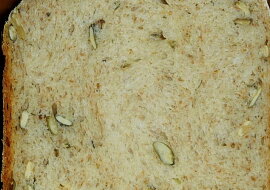 Celozrnný kefírový chleba s dýní