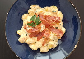 Gnocchi s omáčkou ze tří druhů sýra