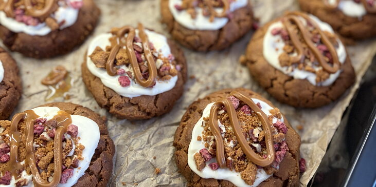 Lotus cookies (Hotové  a nazdobené cookies)