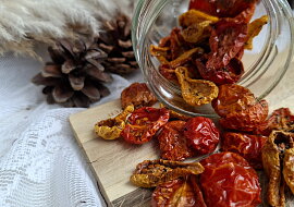 Rajčata sušená v horkovzdušné fritéze