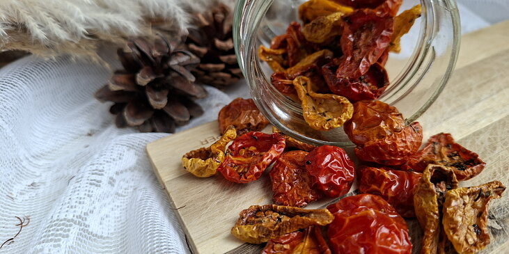 Rajčata sušená v horkovzdušné fritéze