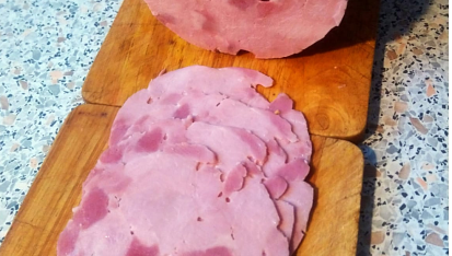 Domácí vepřová šunka