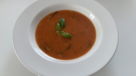 Polévka z rajčat