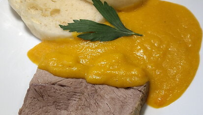 Vepřová plec na zelenině na způsob svíčkové, Výborné