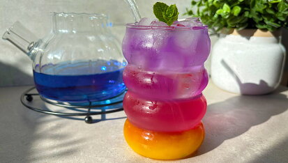 Blue butterfly tea
