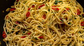 Špagety aglio e olio