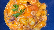 Zapečené gnocchi v rajčatové omáčce