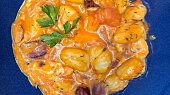 Zapečené gnocchi v rajčatové omáčce