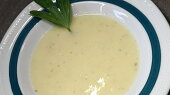 Krémová česnečka (knoblauchsuppe)