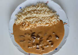 Kuřecí srdíčka na paprice