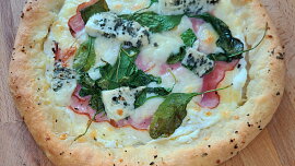 Pizza z jogurtu
