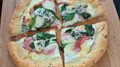 Pizza z jogurtu