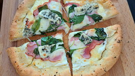 Pizza z jogurtu