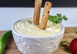 Pomazánka ze smažených vajec s mozzarellou